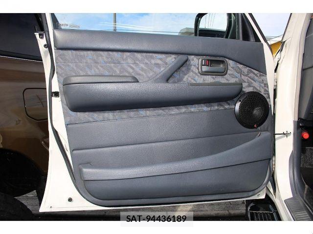 Toyota LAND CRUISER 1997-01 8659809-10