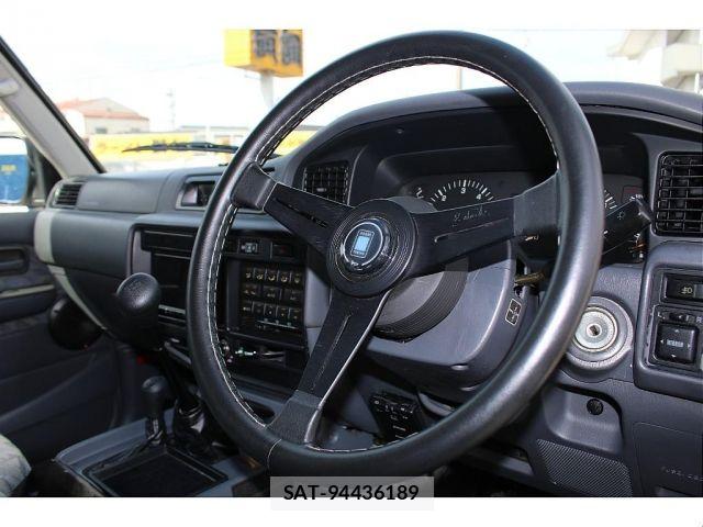 Toyota LAND CRUISER 1997-01 8659809-3