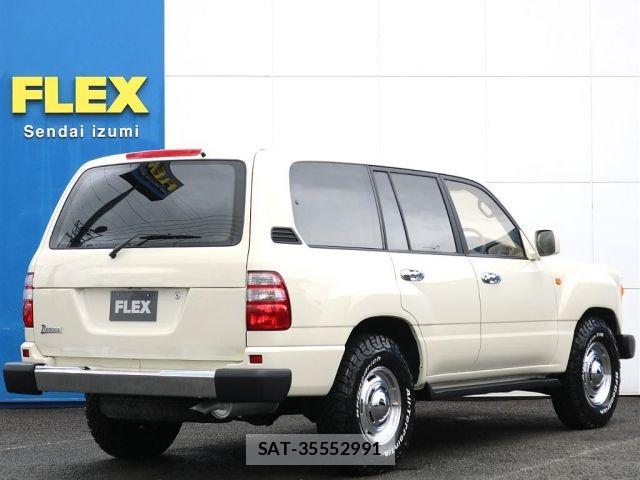 Toyota LAND CRUISER 2003-01 8666355-3