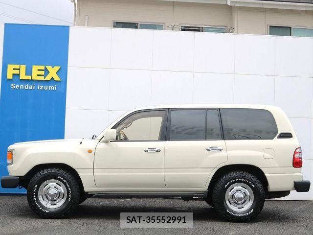 Toyota LAND CRUISER 2003-01 8666355-4