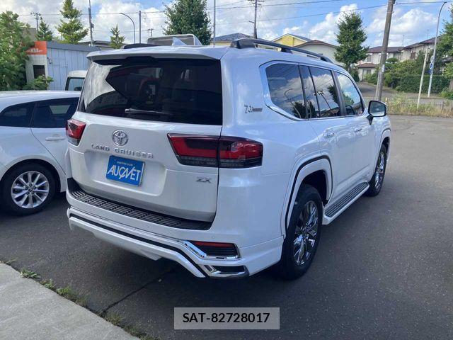 Toyota LAND CRUISER 2022-01 8659793-2