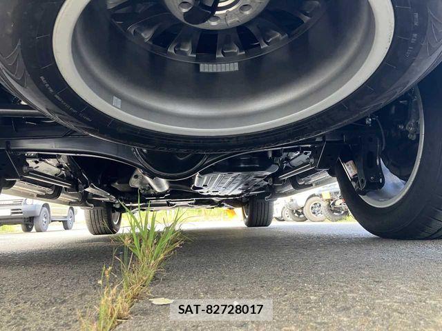 Toyota LAND CRUISER 2022-01 8659793-3