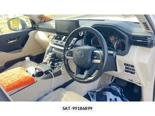 Toyota LAND CRUISER 2024-01 8659805-11