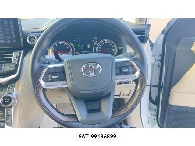 Toyota LAND CRUISER 2024-01 8659805-23