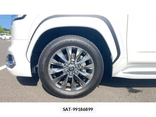 Toyota LAND CRUISER 2024-01 8659805-6
