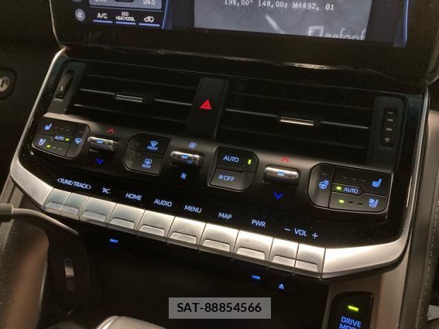 Toyota LAND CRUISER 2023-02 8743224-25
