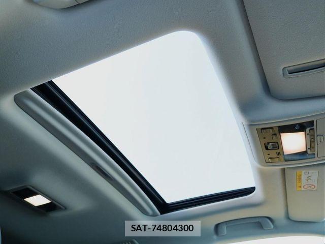 Toyota LAND CRUISER 2018-01 8743228-16