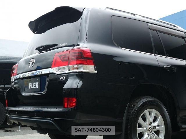 Toyota LAND CRUISER 2018-01 8743228-6