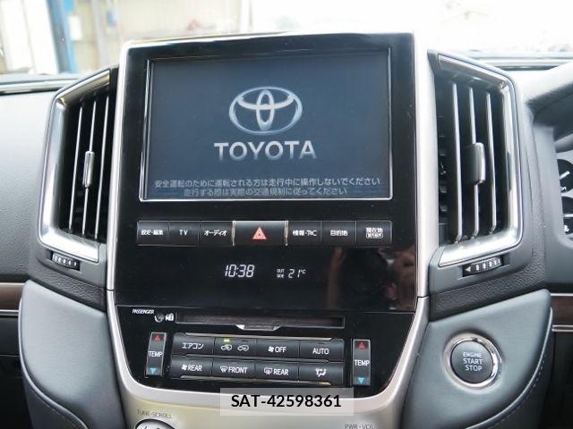 Toyota LAND CRUISER 2018-11 8743230-18