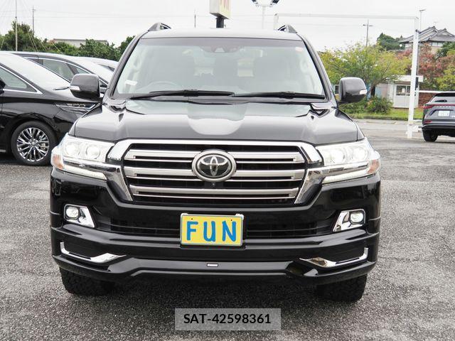 Toyota LAND CRUISER 2018-11 8743230-1