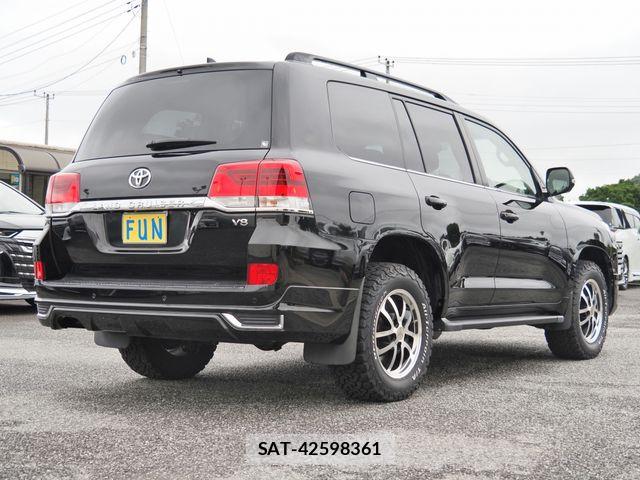 Toyota LAND CRUISER 2018-11 8743230-4