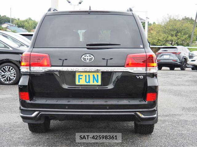 Toyota LAND CRUISER 2018-11 8743230-6