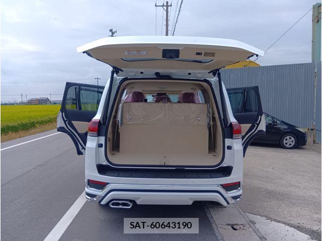 Toyota LAND CRUISER 2026-04 8743213-14