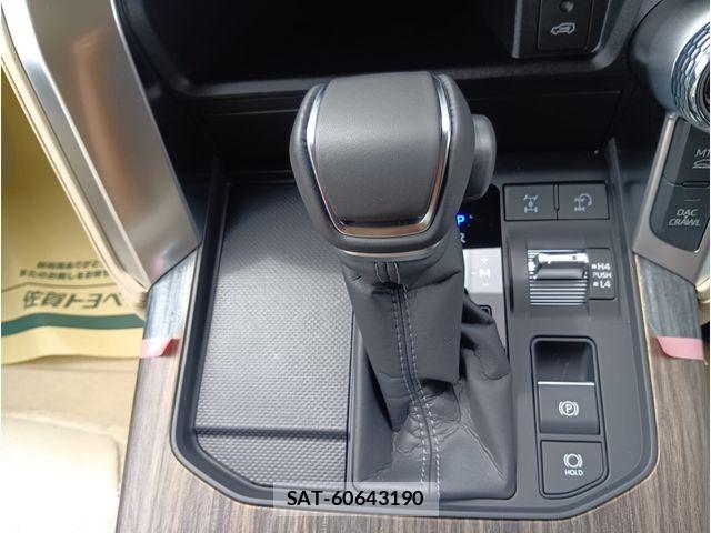 Toyota LAND CRUISER 2026-04 8743213-27