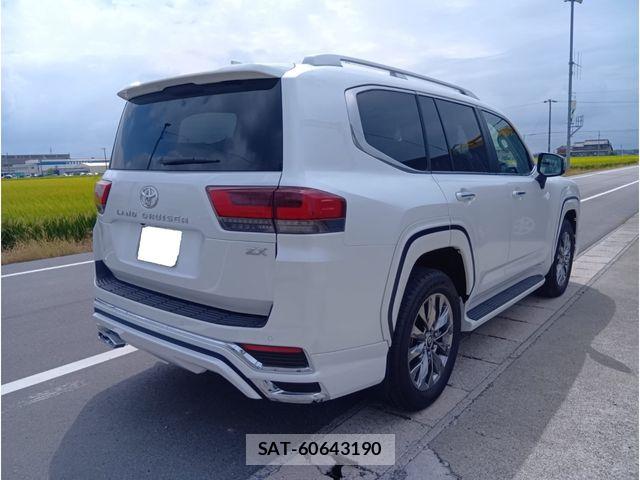 Toyota LAND CRUISER 2026-04 8743213-4