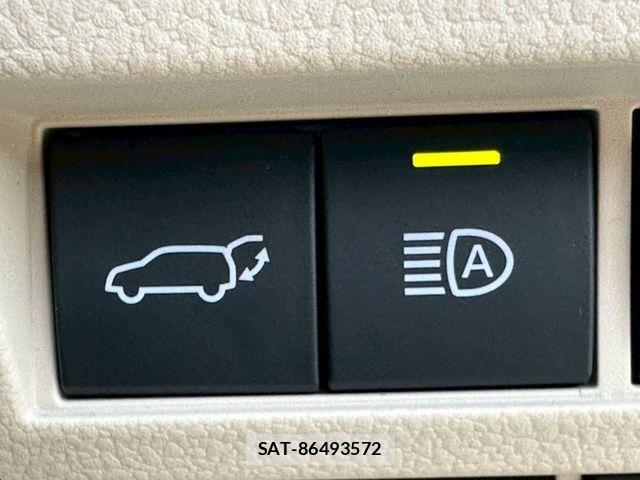 Toyota LAND CRUISER 2024-02 8743214-22