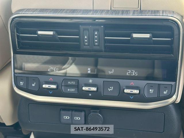 Toyota LAND CRUISER 2024-02 8743214-26