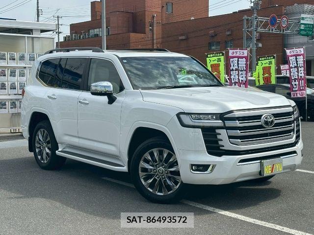 Toyota LAND CRUISER 2024-02 8743214-3