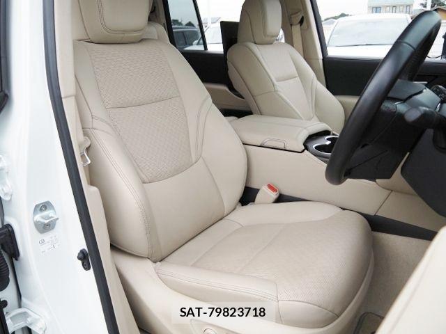 Toyota LAND CRUISER 2023-12 8743223-11