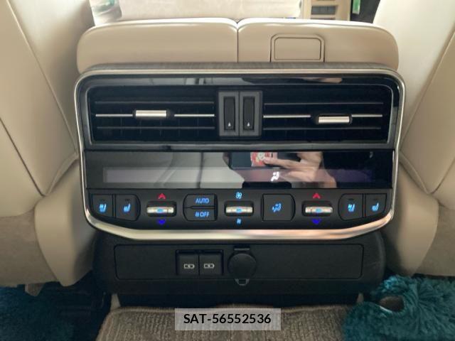 Toyota LAND CRUISER 2023-07 8743212-11