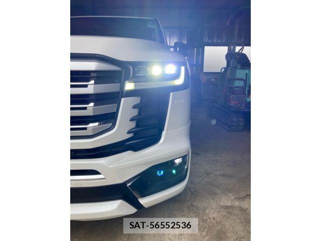Toyota LAND CRUISER 2023-07 8743212-2