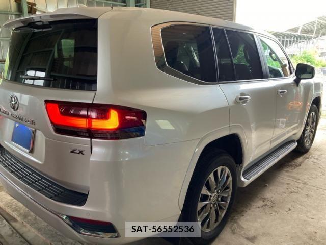 Toyota LAND CRUISER 2023-07 8743212-3