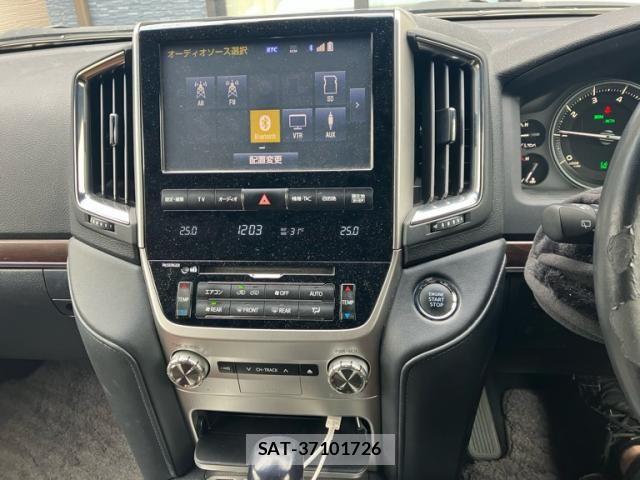 Toyota LAND CRUISER 2016-03 8743226-27