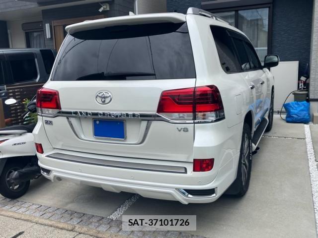 Toyota LAND CRUISER 2016-03 8743226-3