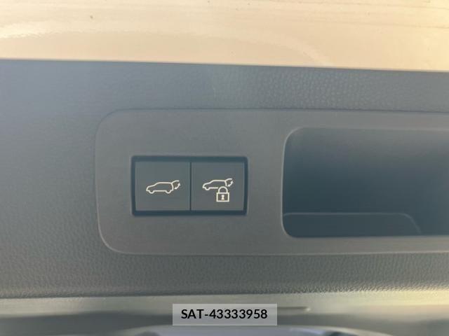 Toyota LAND CRUISER 2023-09 8743225-9