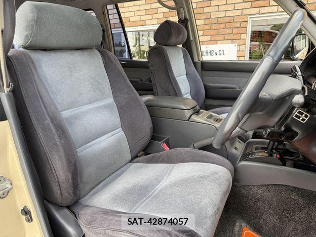 Toyota LAND CRUISER 1994-04 8743249-19