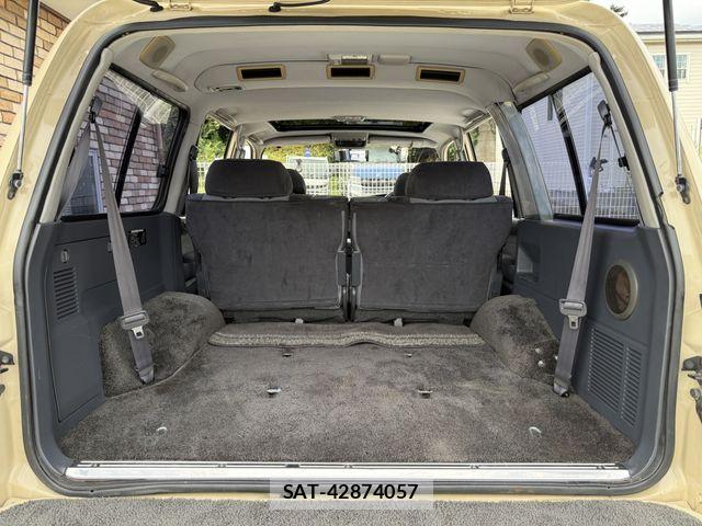 Toyota LAND CRUISER 1994-04 8743249-21