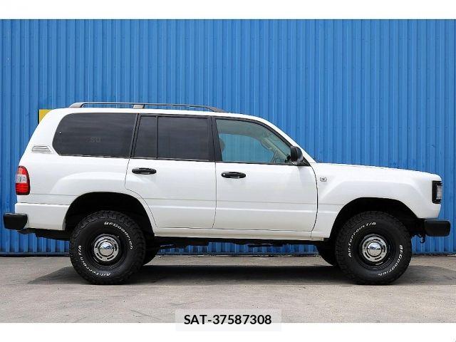 Toyota LAND CRUISER 2005-01 8743231-6