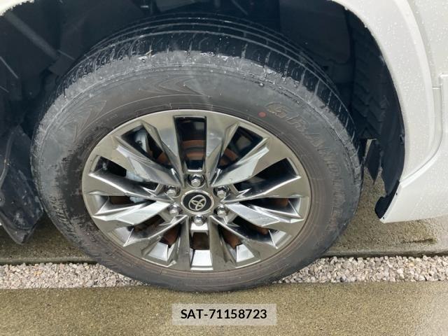 Toyota LAND CRUISER 2023-10 8743215-4