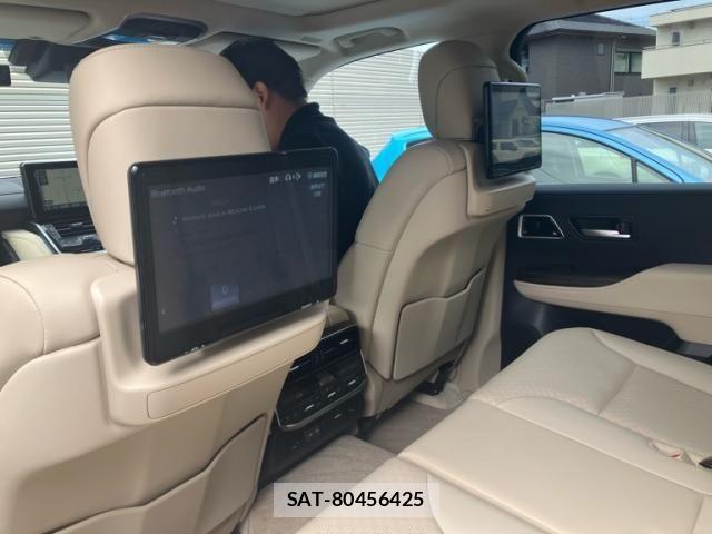Toyota LAND CRUISER 2024-03 8743222-12