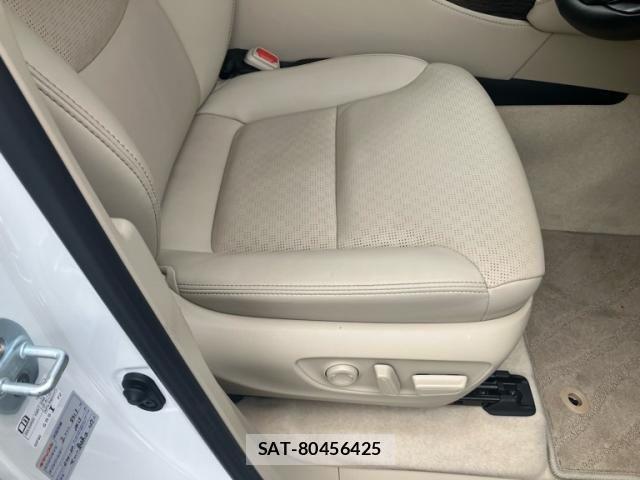 Toyota LAND CRUISER 2024-03 8743222-13
