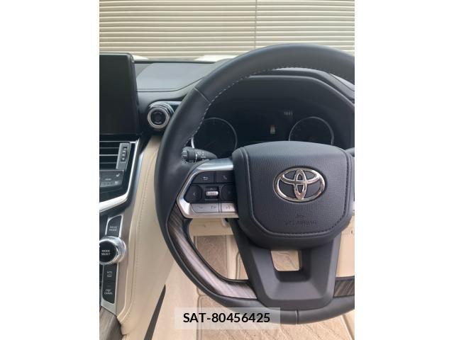 Toyota LAND CRUISER 2024-03 8743222-16