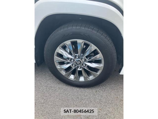 Toyota LAND CRUISER 2024-03 8743222-29