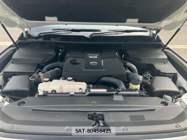 Toyota LAND CRUISER 2024-03 8743222-8