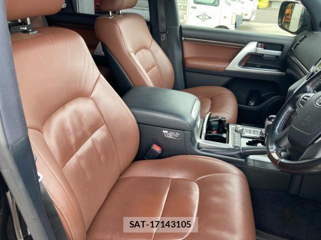 Toyota LAND CRUISER 2018-06 8743227-10
