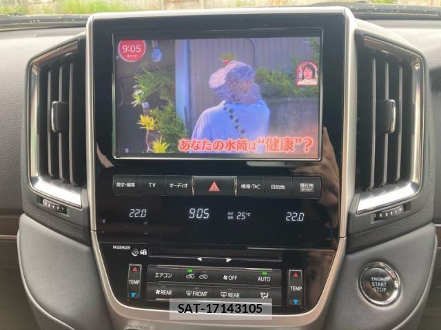 Toyota LAND CRUISER 2018-06 8743227-15
