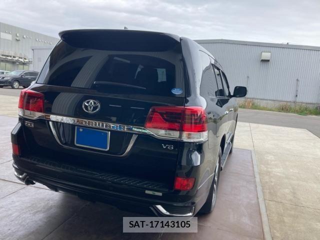 Toyota LAND CRUISER 2018-06 8743227-2
