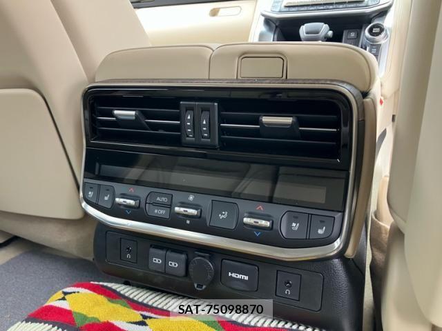 Toyota LAND CRUISER 2025-12 8780782-18