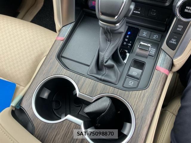 Toyota LAND CRUISER 2025-12 8780782-27