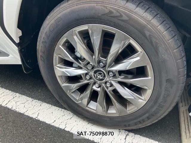 Toyota LAND CRUISER 2025-12 8780782-3