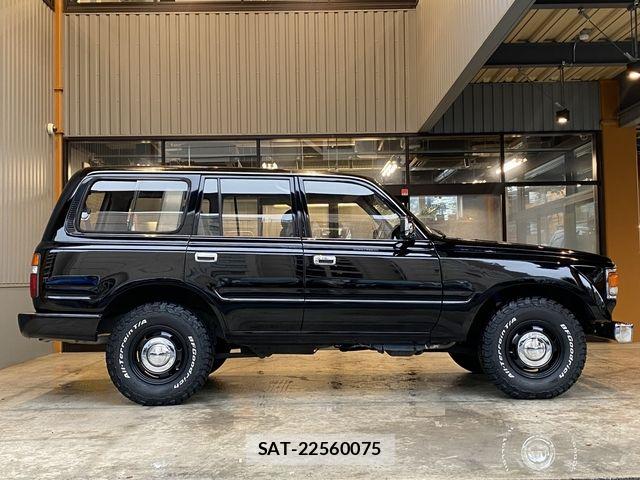 Toyota LAND CRUISER 1992-10 8780785-9