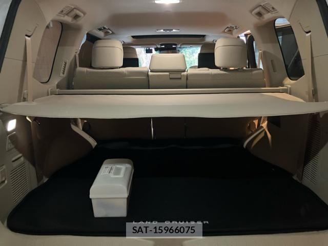 Toyota LAND CRUISER 2024-01 8780783-25