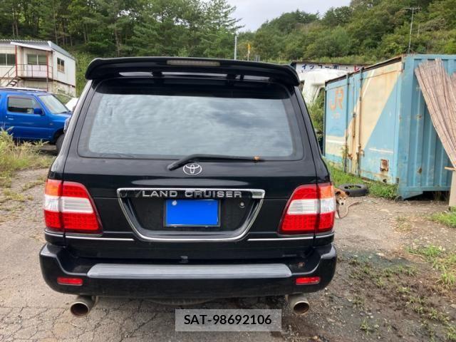 Toyota LAND CRUISER 2003-02 8796403-4