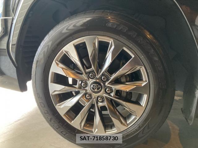 Toyota LAND CRUISER 2023-03 8829831-10