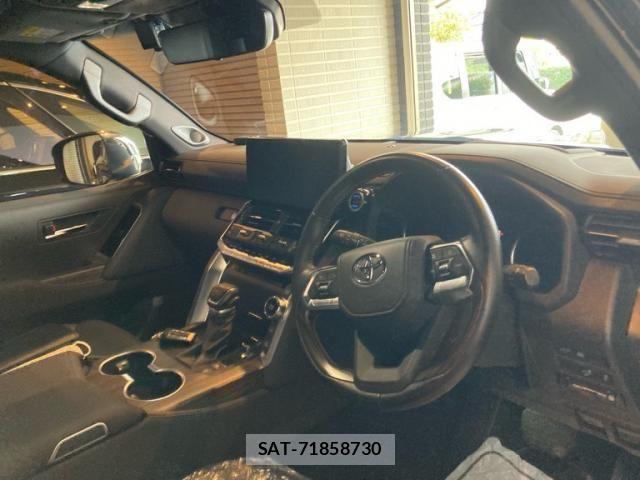 Toyota LAND CRUISER 2023-03 8829831-13