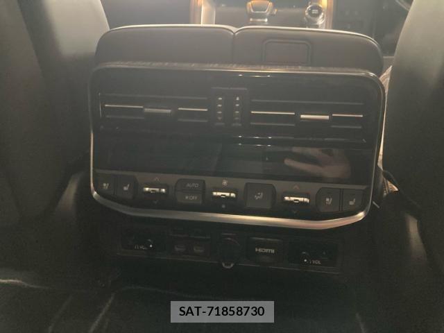 Toyota LAND CRUISER 2023-03 8829831-16